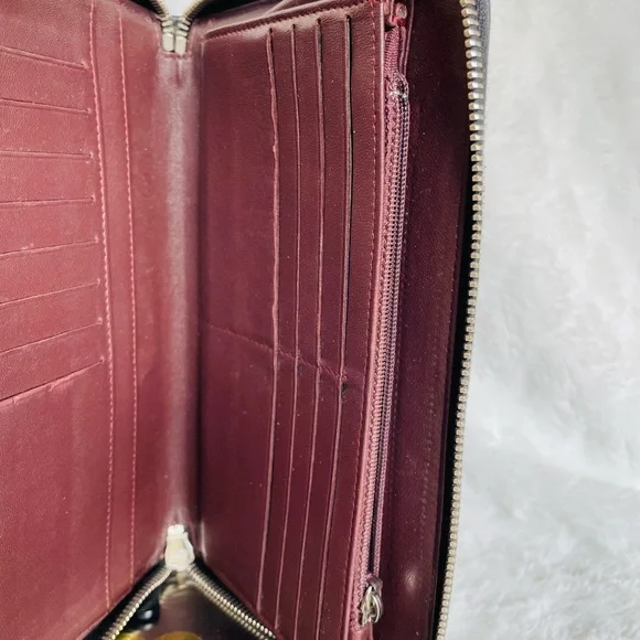 CHANEL Black Lambskin Quilted Leather  Zip around Wallet - Picture 5 of 16